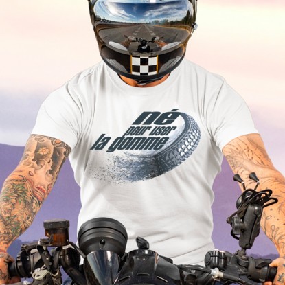 T-shirt motard né pour user la gomme