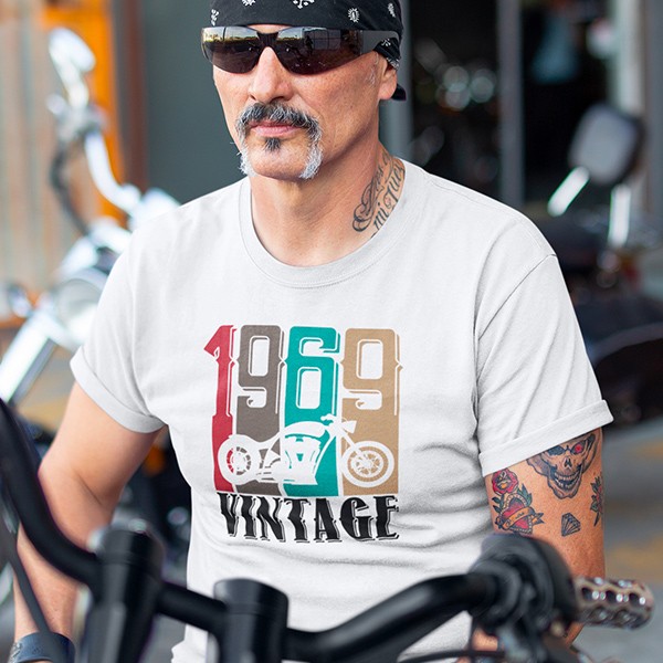 T shirt personnalisé moto de votre année de naissance au look vintage