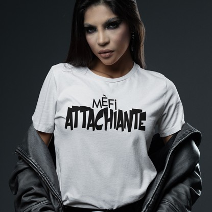 Tee shirt humour femme attachiante 2